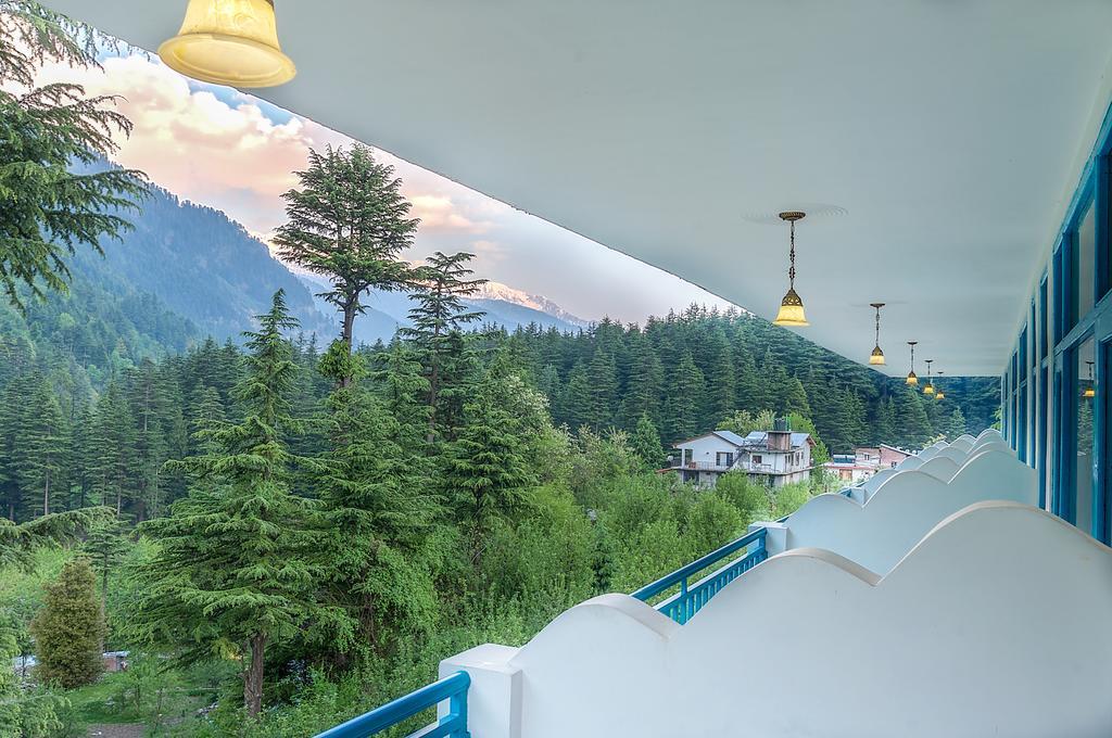 Treebo Trend Celebriti Manali Hotel Vashist Exterior photo